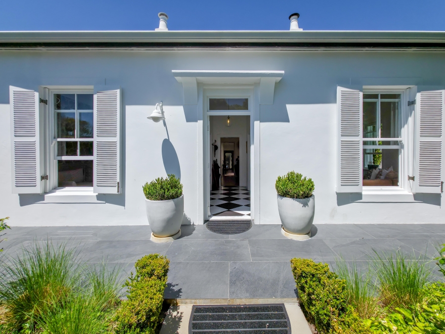 4 Bedroom Property for Sale in Newlands Western Cape